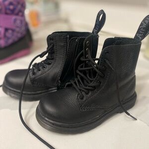 Kids dr martens size 9